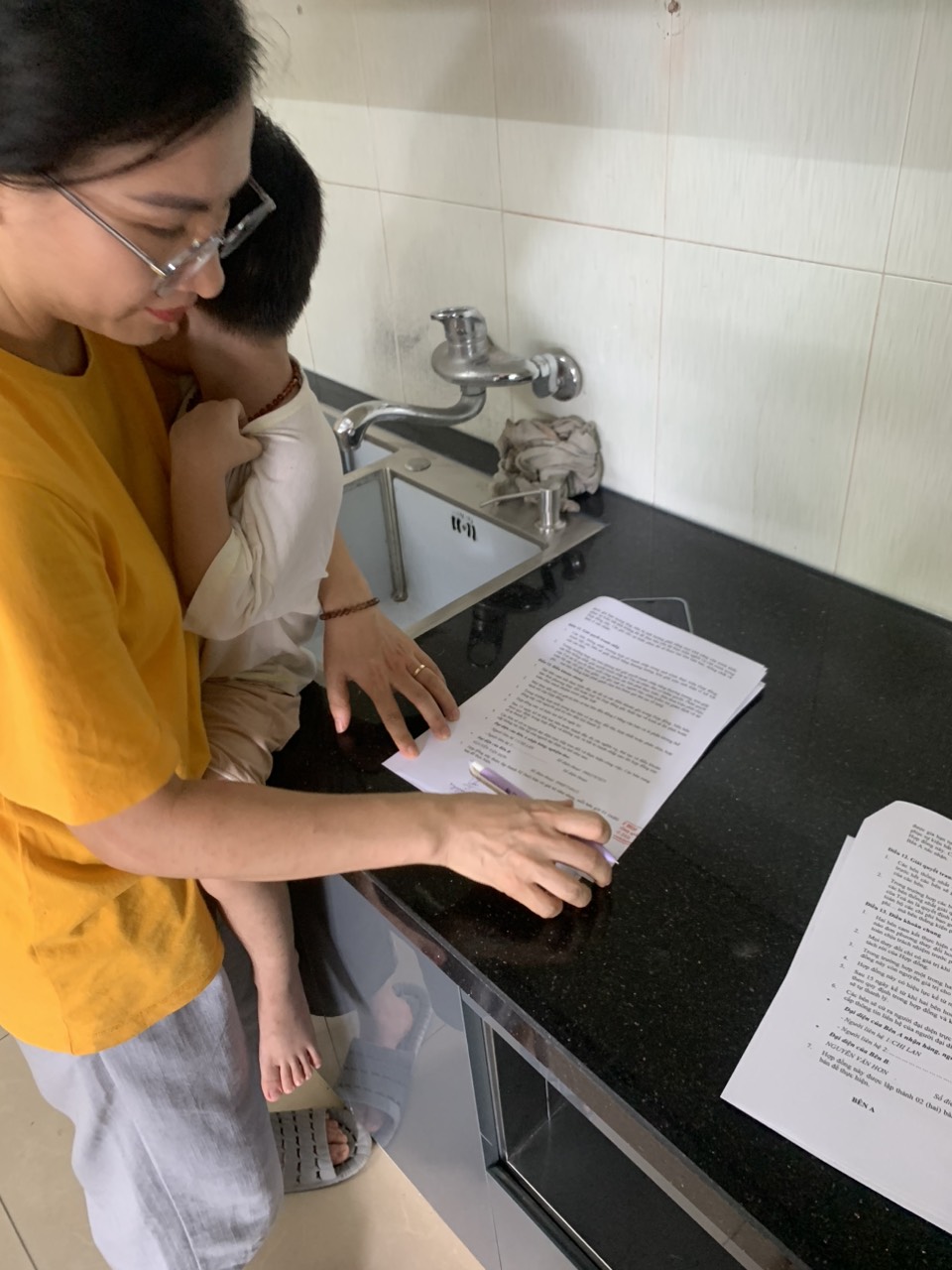 nghiệm thu tủ bếp