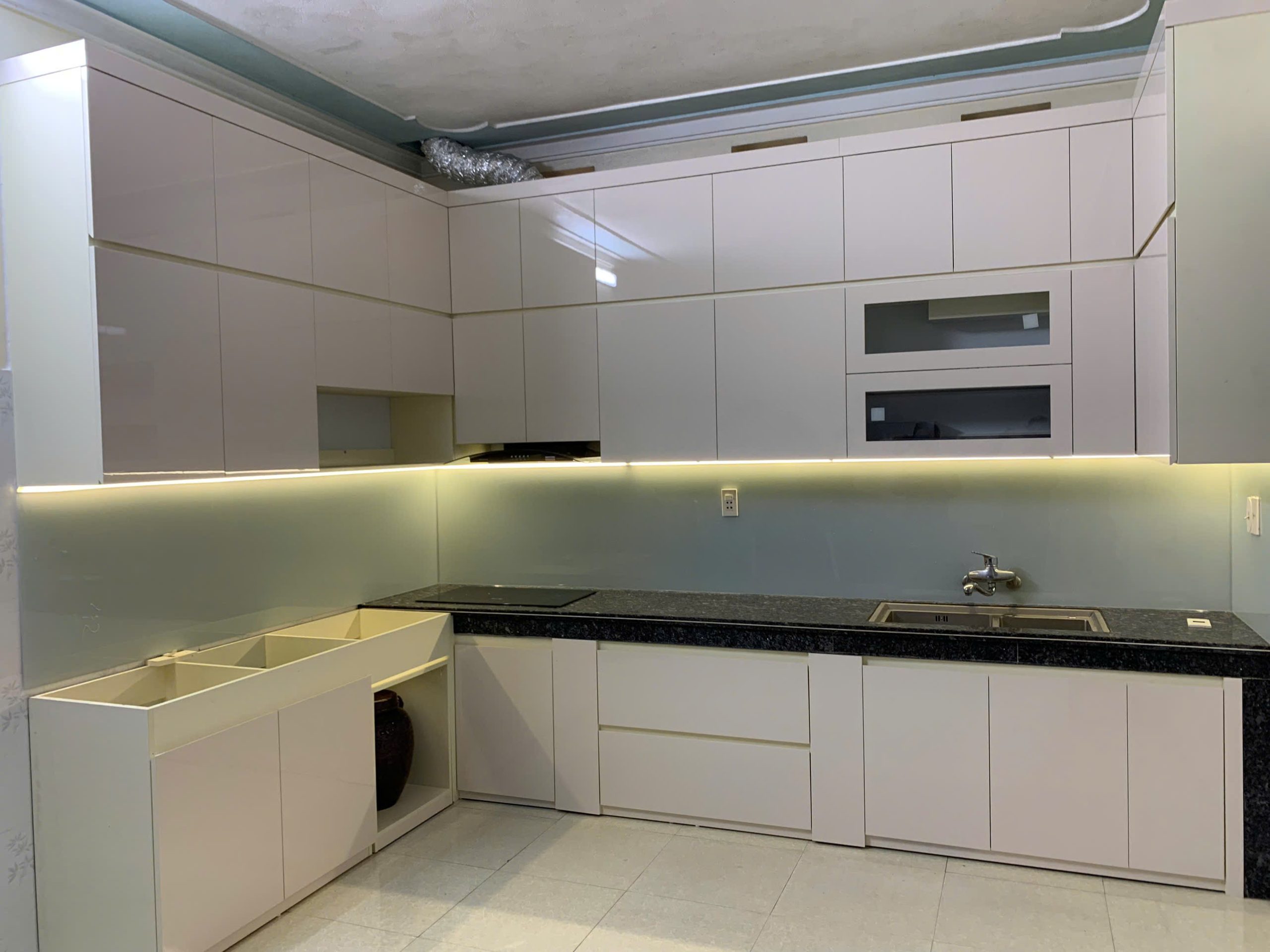 z6958016142013_752b2eca2859f83b7f98f06f03fde891 Tủ bếp inox cánh Acrylic