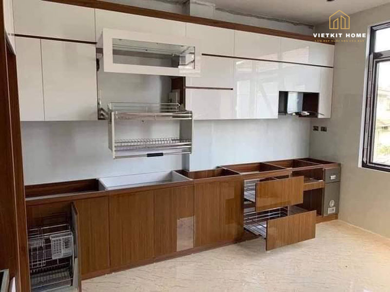 vietkithome-tu-bep-veneer-gia-tot-nhat-long-bien-hanoi-2021 Làm nội thất tủ bếp cho khách hàng tại Long Biên
